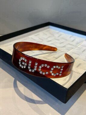 Gucci Tortoiseshell Crystal Logo Headband in Brown